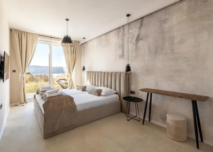 Neoma Vila Linardici