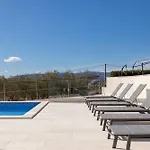 Villa Neoma Linardići